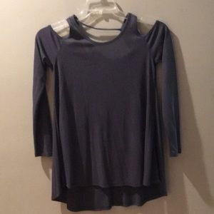 Acemi size S grey cold shoulder top. 25 inches {179}